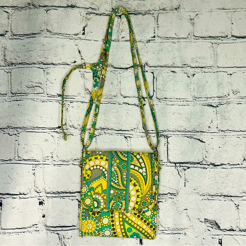 VERA BRADLEY Tiny Traveler Crossbody LEMON PARFAIT Wallet, Yellow Gray Paisley